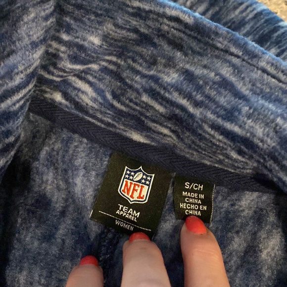 NFL New England Patriots Women’s Fleece Long Sleeve Zip Up Jacket Small Blue Red - Picture 12 of 16